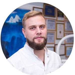 Шлёнский Денис Евгеньевич